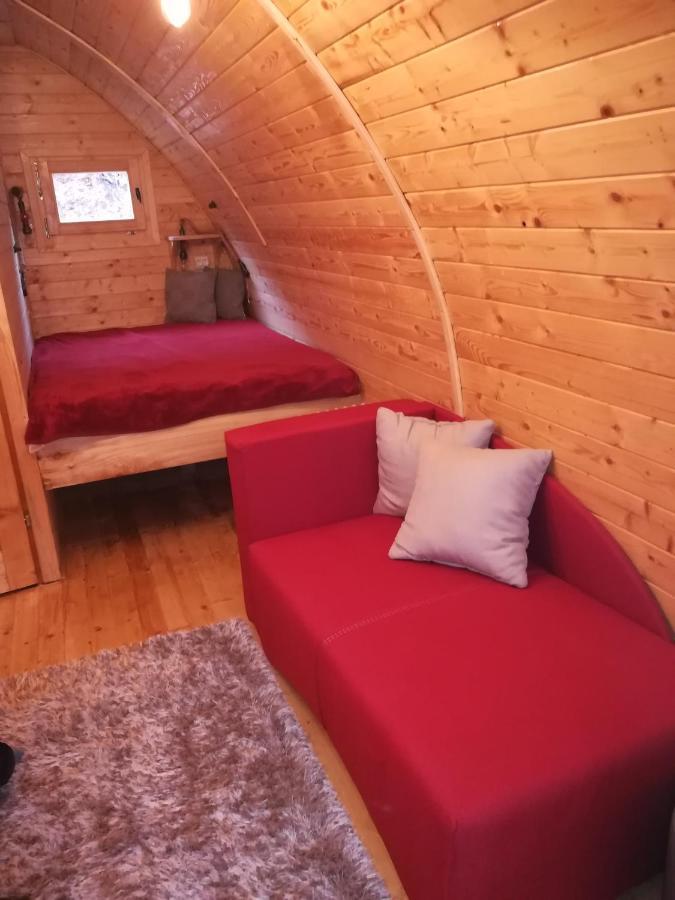 Vila Jelena - Bungalov Crni Vrh Kültér fotó
