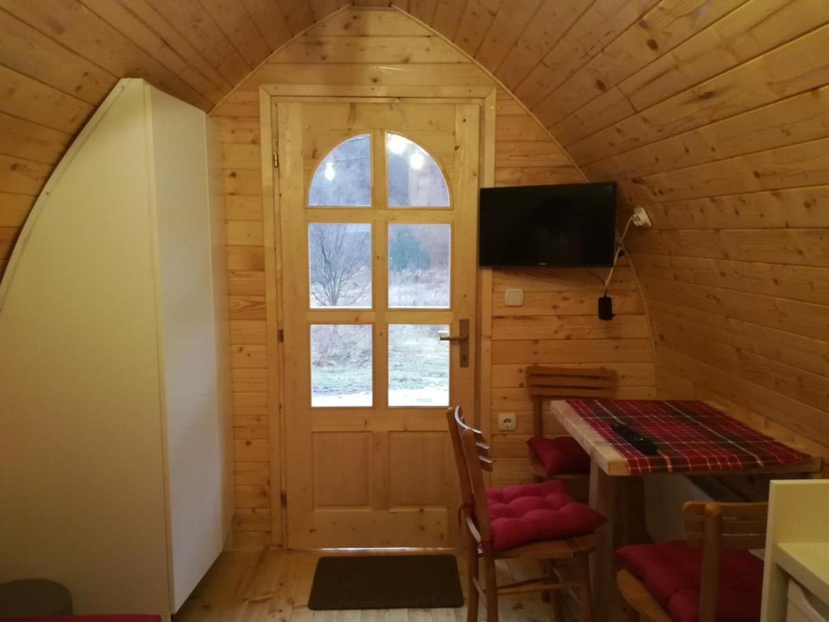 Vila Jelena - Bungalov Crni Vrh Kültér fotó
