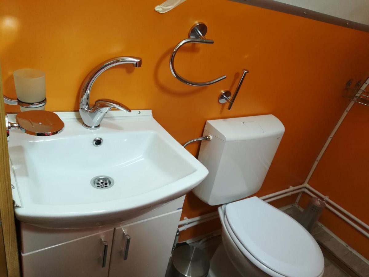 Vila Jelena - Bungalov Crni Vrh Kültér fotó