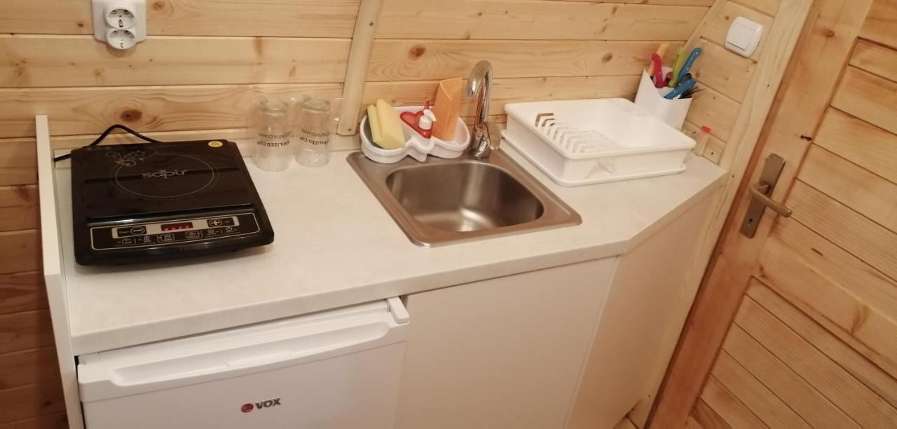 Vila Jelena - Bungalov Crni Vrh Kültér fotó